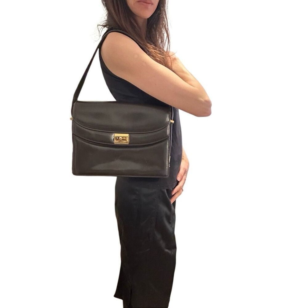 Gucci Brown Leather Shoulder Bag with bamboo shape Gold Turn-Lock